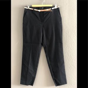 New black Capri pants